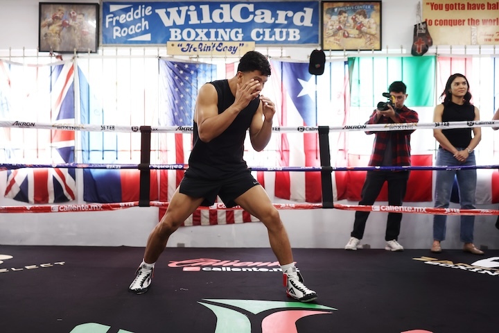 Jaime Munguia Envisioning Lifechanging KO vs. Canelo That Stands The