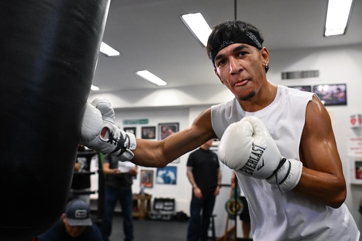 Throwback Omar Trinidad building on status as the ‘King of LA’