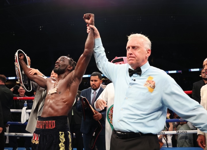 BoxingScene Roundtable Should Terence Crawford seek a Canelo Alvarez