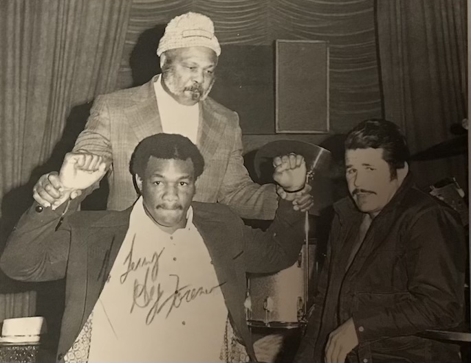 Tributes paid to ‘boxing hero’ Terry Lee