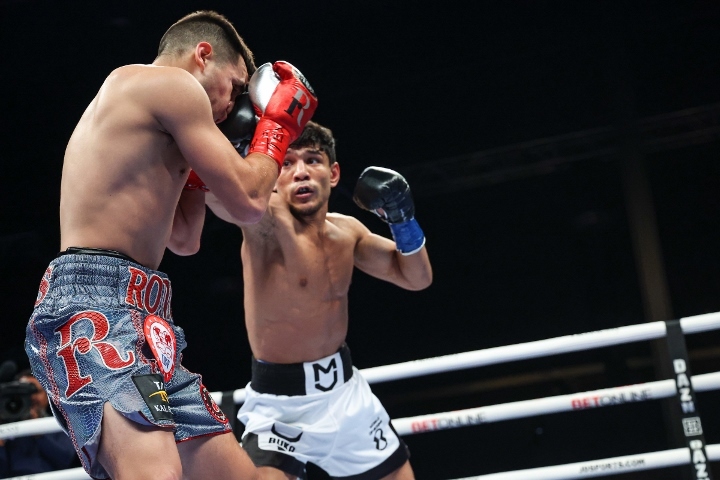 akhmadaliev-rios-fight (31)