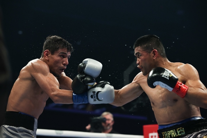 akhmadaliev-tapales-fight (12)