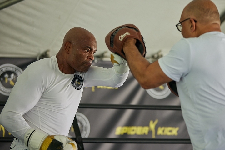 anderson-silva (6)_1666383997
