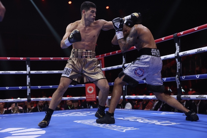 bivol-arthur-fight (37)