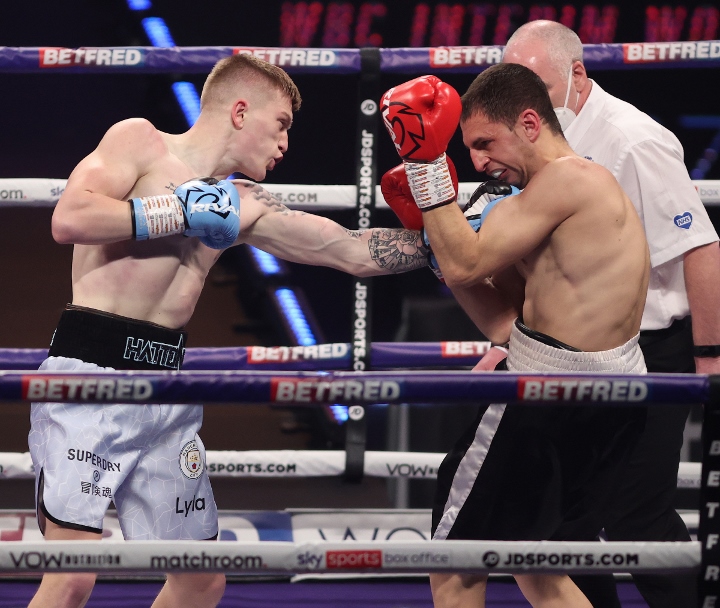 campbell-hatton-debut-fight (5)