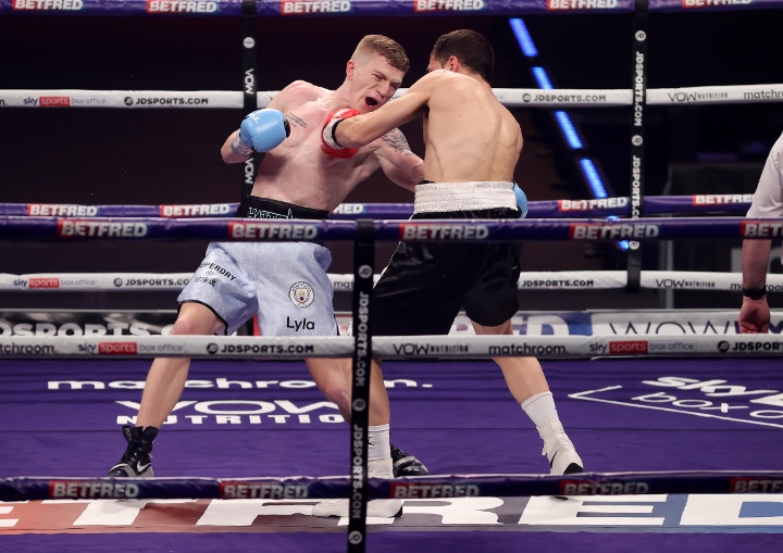 campbell-hatton-debut-fight (6)