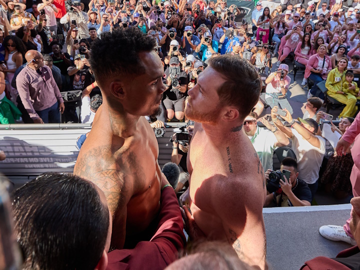 canelo-charlo-292