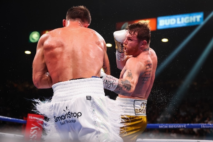 canelo-plant-fight (16)_1636280463