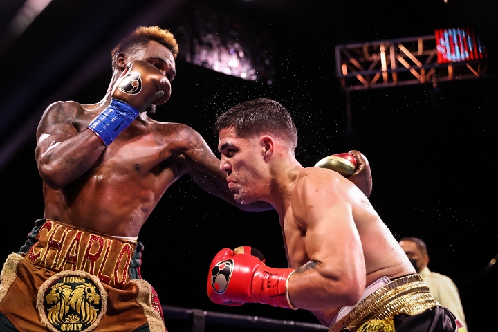 charlo-castano-fight (27)