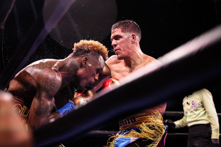 charlo-castano-fight (7)