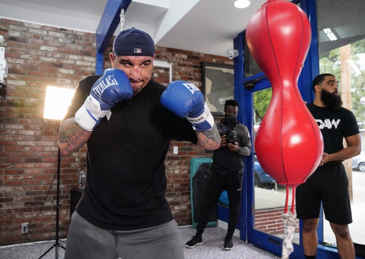 chris-arreola%20(14)_1619489994.jpg