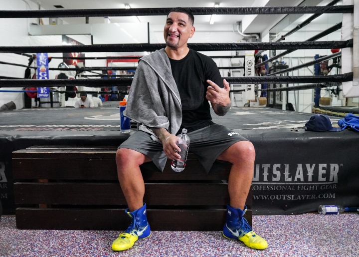 chris-arreola%20(15)_1619489994.jpg