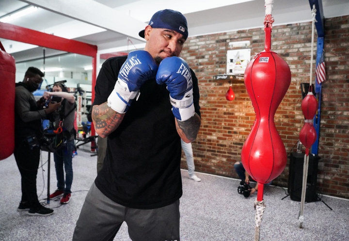 chris-arreola%20(16)_1619489994.jpg