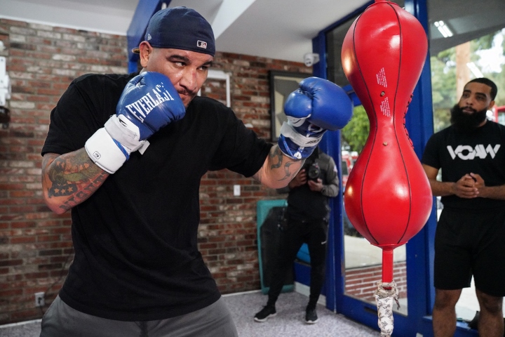 chris-arreola%20(7)_1619489993.jpg