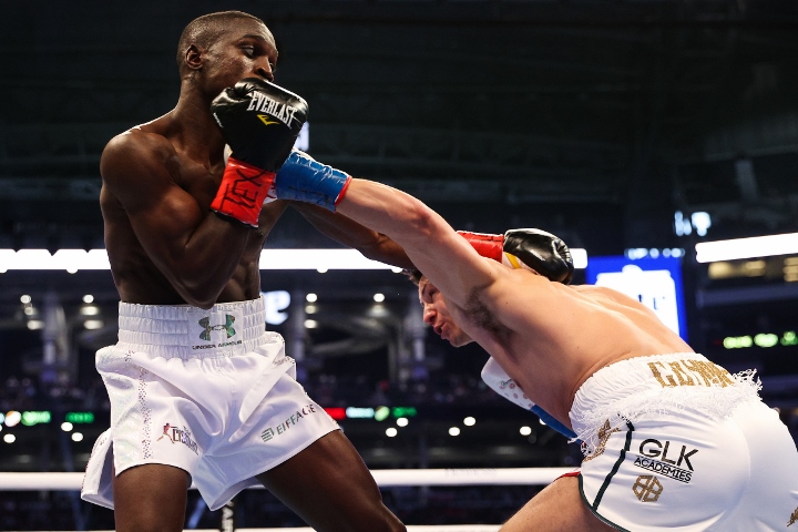 cissokho-conway-fight (24)