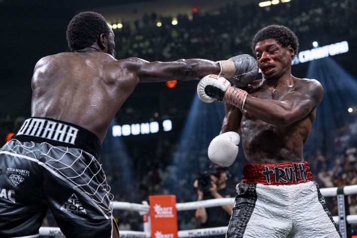 crawford-spence-fight (10)