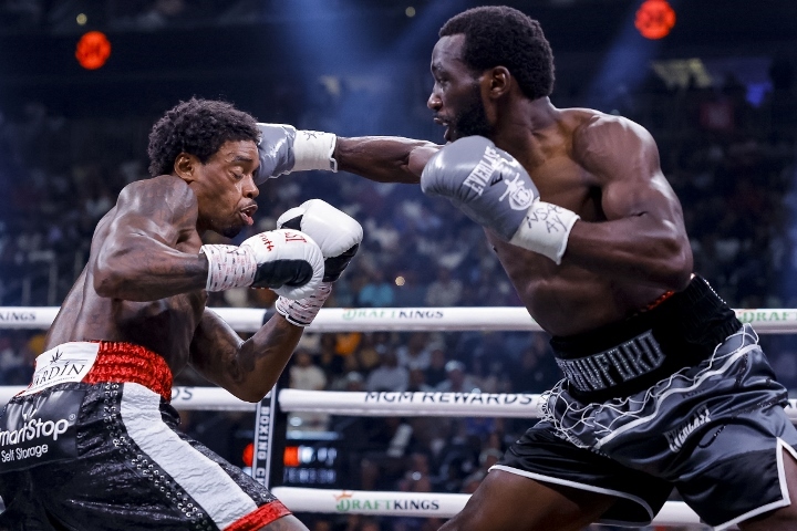 crawford-spence-fight (14)