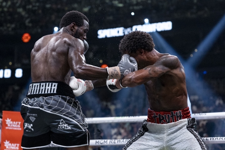 crawford-spence-fight (9)