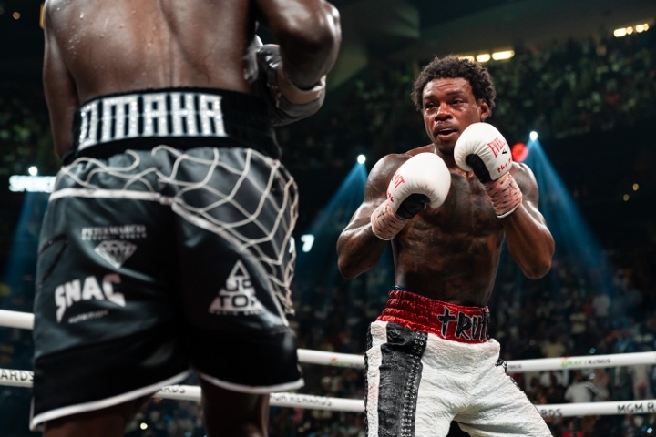 crawford-spence-fight-hafey (21)