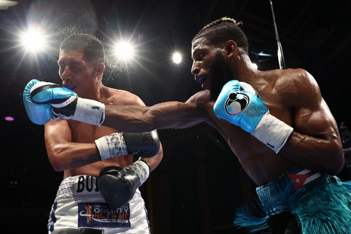 cruz-burgos-fight (12)