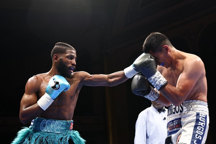 cruz-burgos-fight (5)