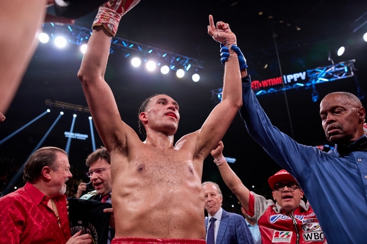 David Benavidez Calls Out Saul Alvarez for Super Middleweight Showdown in  September