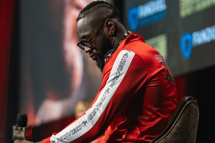 Deontay-Wilder-Hafey_1633566778