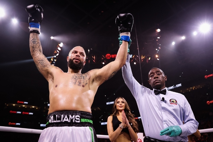 Deron Williams set to fight in boxing match