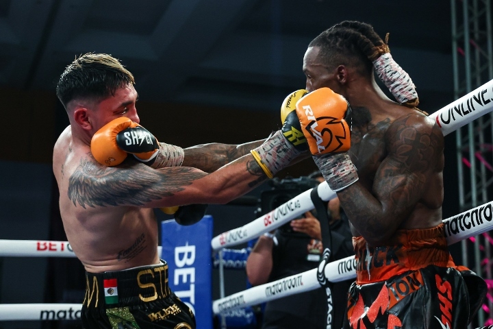 foster-hernandez-fight (42)