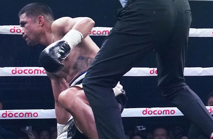 inoue-tapales-fight (1)