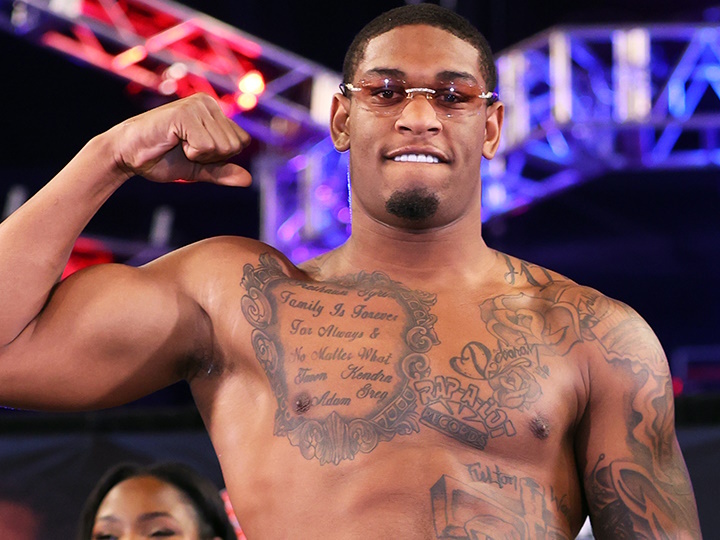 Jared Anderson Tested, Scare, Goes Distance To Decision