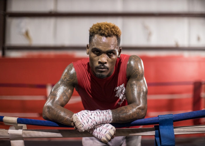 Jermell Charlo dice que su poder hará la diferencia en la pelea que sostendrá ante Brian Castaño este sábado.