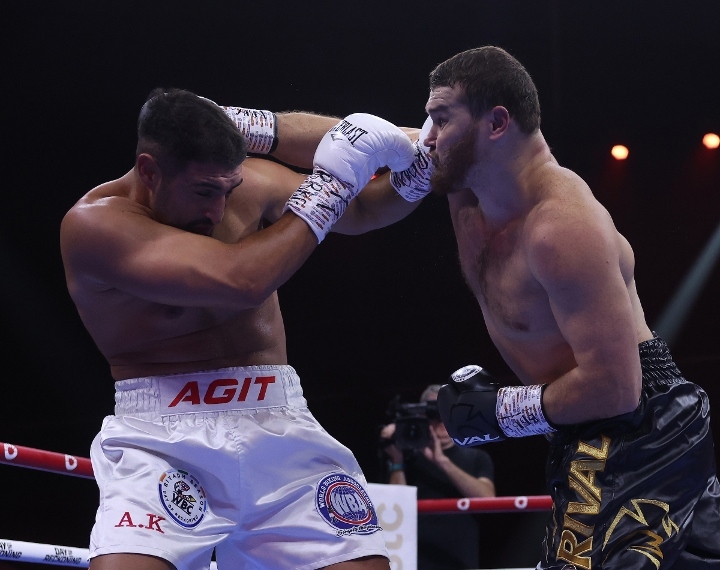 kabayel-makhmudov-fight (2)