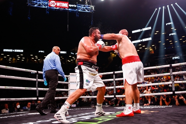 kownacki-demirezen-fight (19)