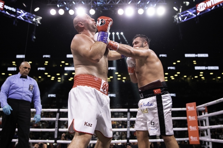 kownacki-demirezen-fight (5)