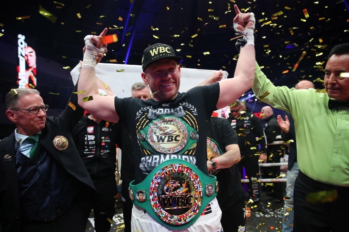 lukasz-rozanski</p>
<p>(4)