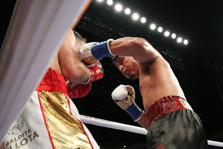 mikey-garcia-martin-fight (8)