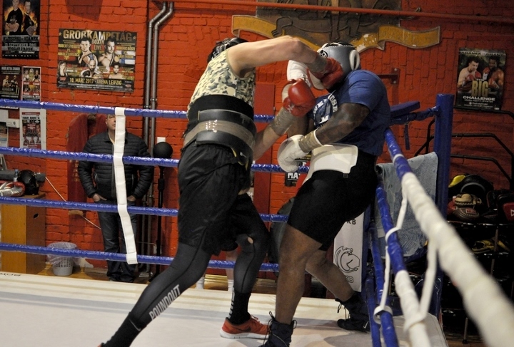 miller-wach-sparring (10)