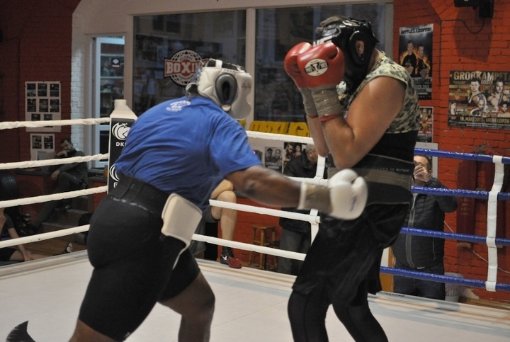 miller-wach-sparring (12)