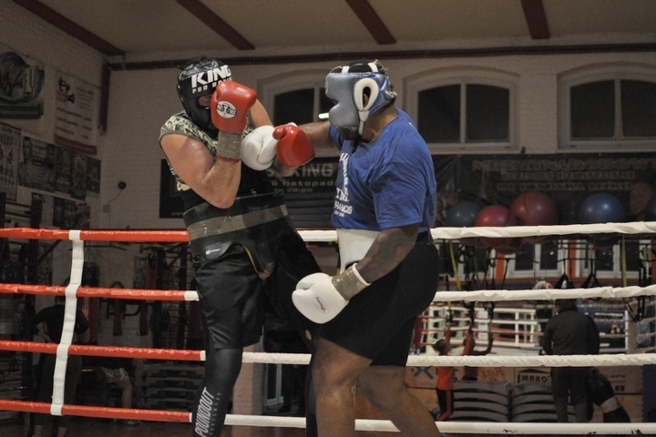 miller-wach-sparring (28)