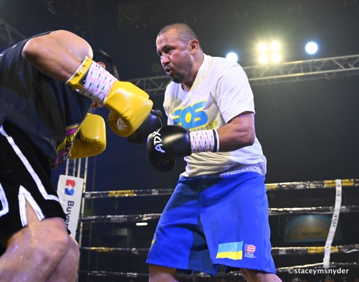 morales-salido-exhibition-fight (13)