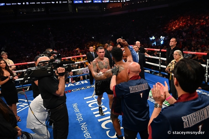 mosley-rosado-fight (31)