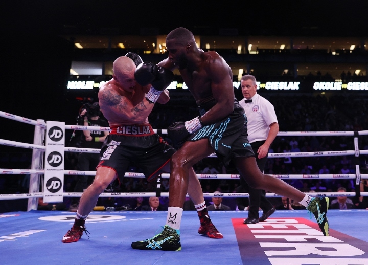 okolie-cieslak-fight (50)