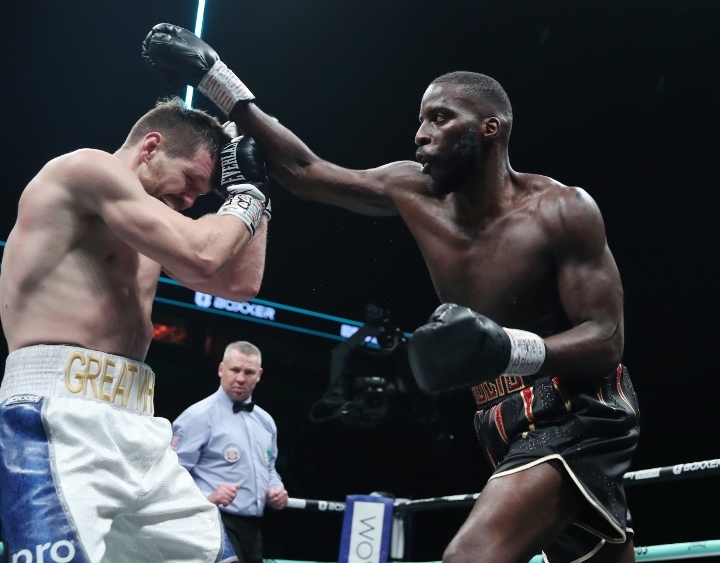 okolie-light-fight (18)