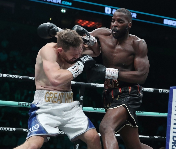 okolie-light-fight (3)