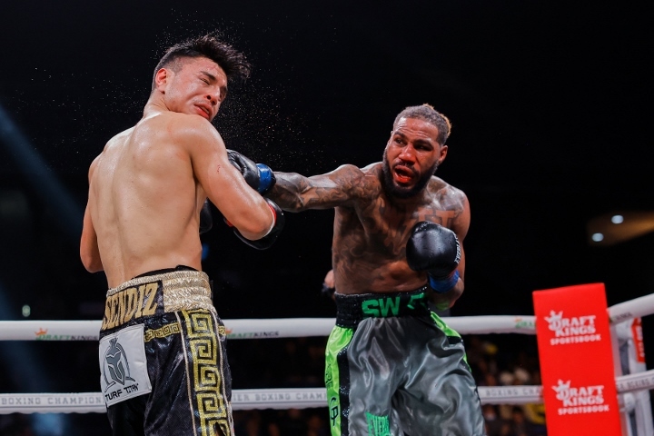 resendiz-hurd-fight%20(11).jpg