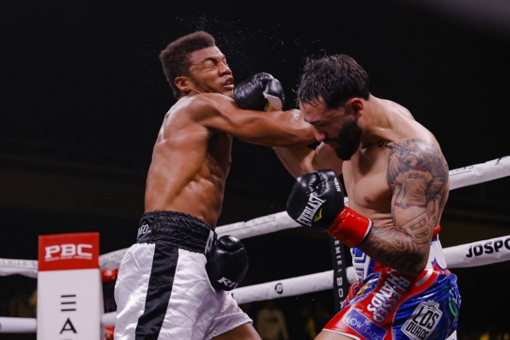 rivera-adorno-fight (4)