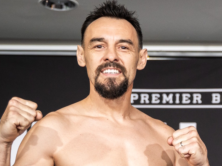Robert Guerrero Repeats, Decisions Andre Berto in Rematch - Boxing News