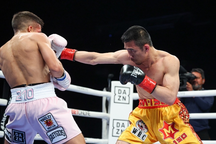 rodriguez-sor-rungvisai-fight (10)