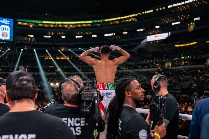 valenzuela-vargas-fight (1)